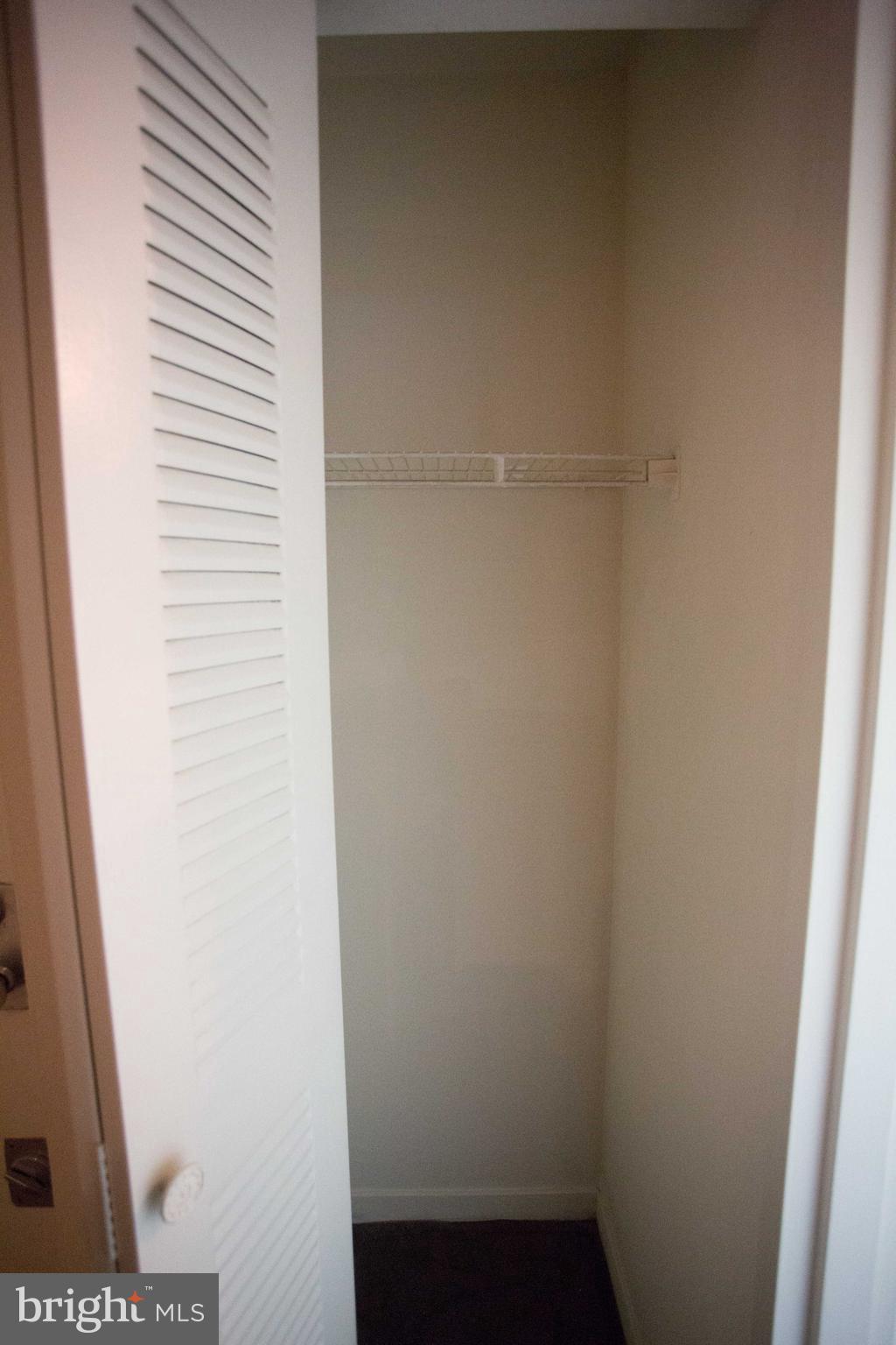 130-8 Arch Street, Unit 207 Philadelphia, PA 19106 - Photo 13 of 23 a view of a room