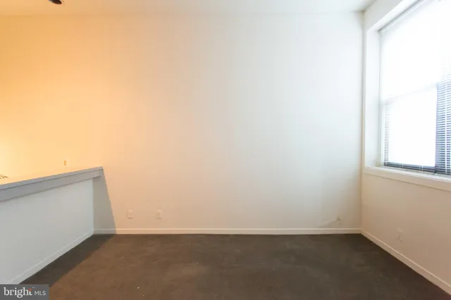 $1,300 | 130-8 Arch Street, Unit 207, Philadelphia, PA 19106