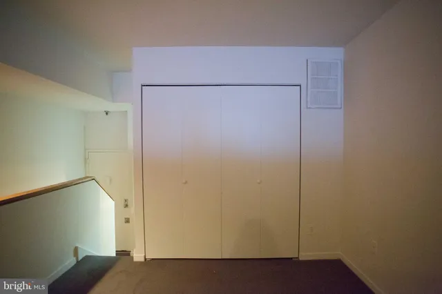 $1,300 | 130-8 Arch Street, Unit 207, Philadelphia, PA 19106