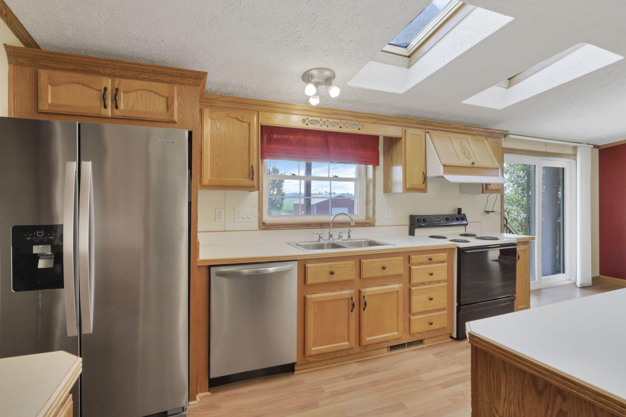 13055 Cooksey Road Utica, OH 43080 - Photo 19 of 84 .