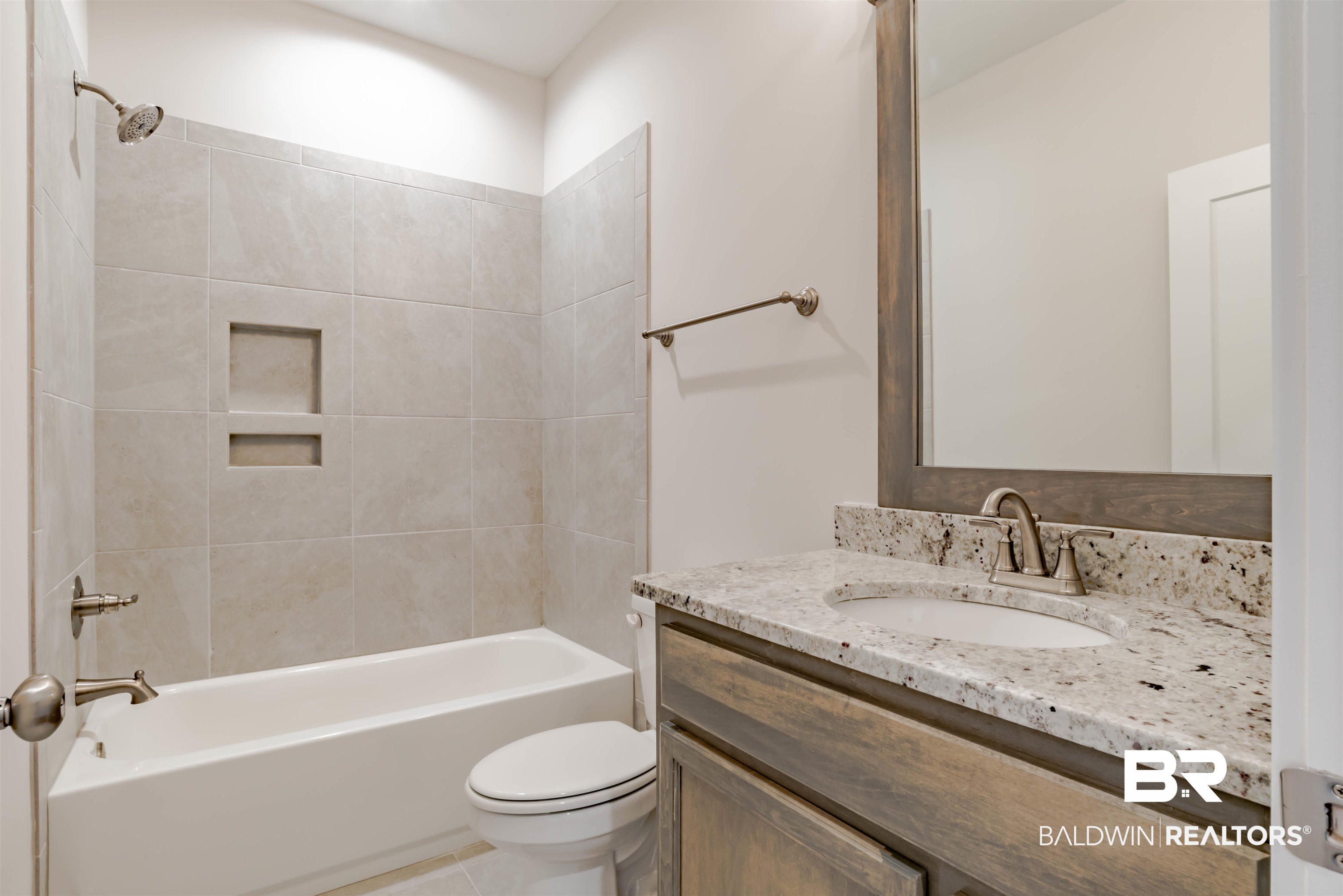 825 Vulpes Avenue Fairhope, AL 36532 - Photo 21 of 39