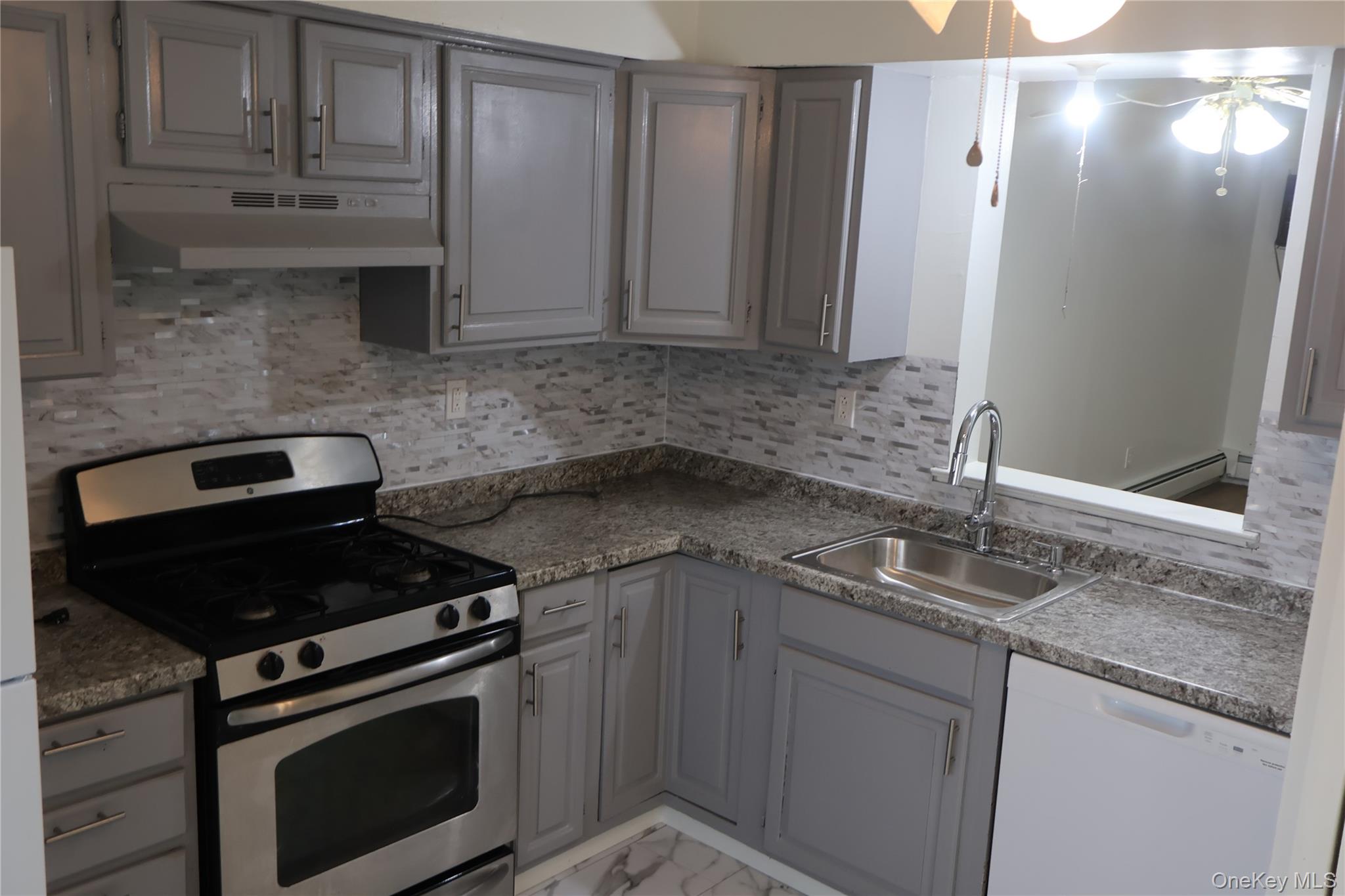 722 Silver Lake-Scotchtown Road Middletown, NY 10941 - Photo 6 of 27