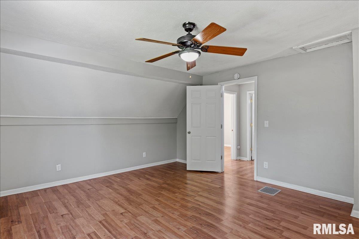 1101 West Maple Avenue South Springfield, IL 62704 - Photo 20 of 44