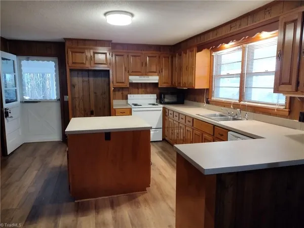 $190,000 | 132 Hamby Road, Dobson, NC 27017