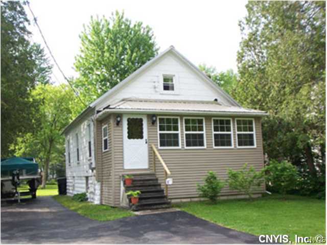 407 Grand Street Oneida, NY 13421 - Photo 1 of 1 Exterior Front