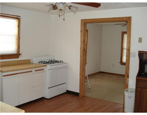102 Renfrew Road Renfrew, PA 16053 - Photo 3 of 11 Kitchen.