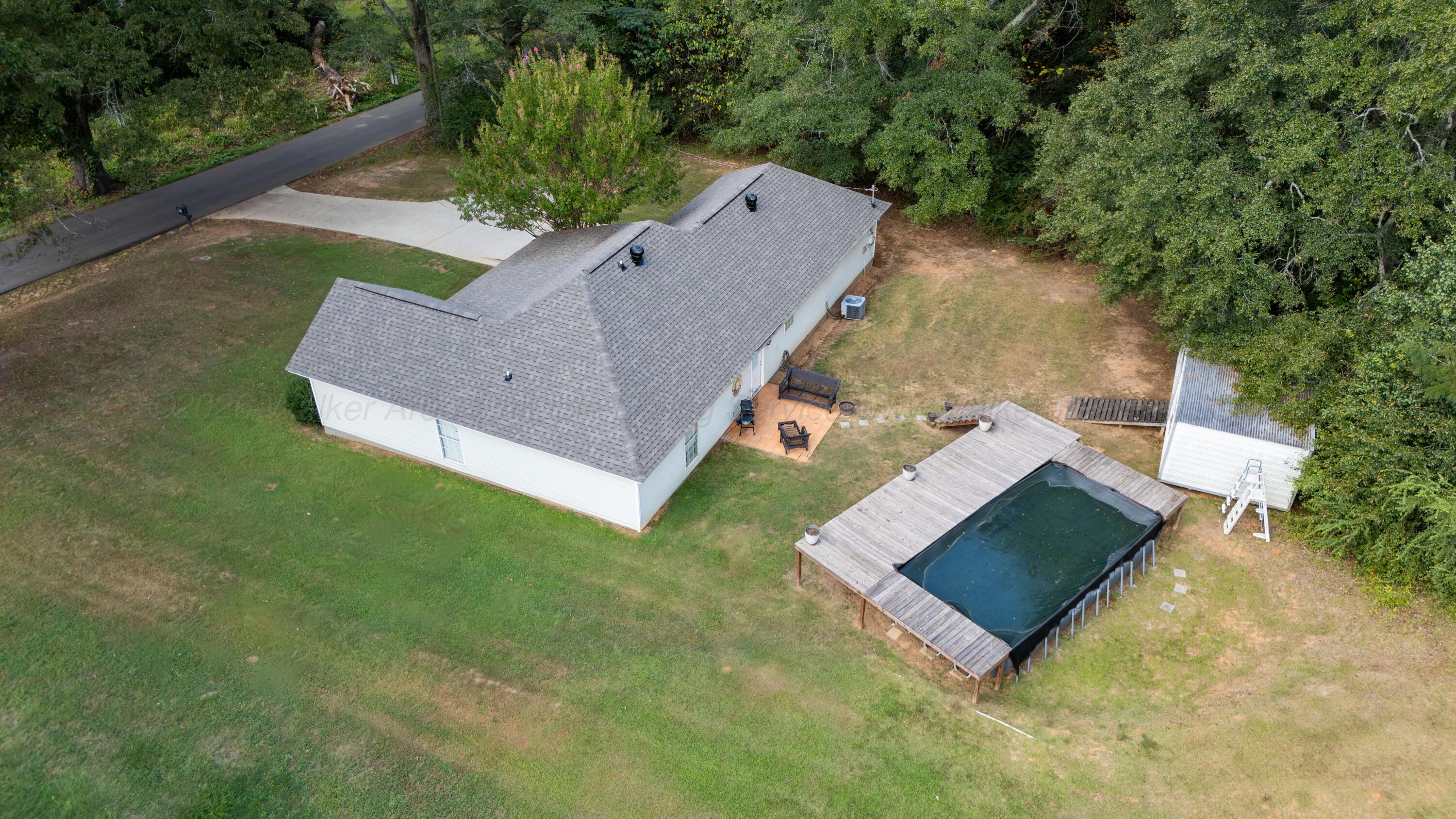 2094 Highland Road Winfield, AL 35594 - Photo 2 of 37 Gallery Image 2