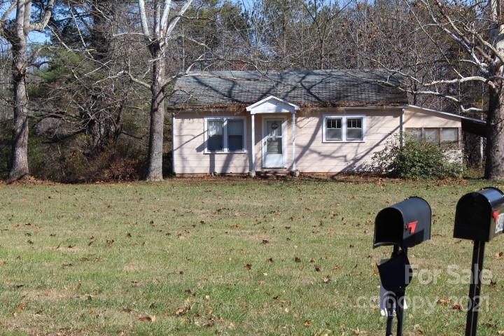 5486 Liberty Road Granite Falls, NC 28630 - Photo 4 of 17 Gallery Image 4