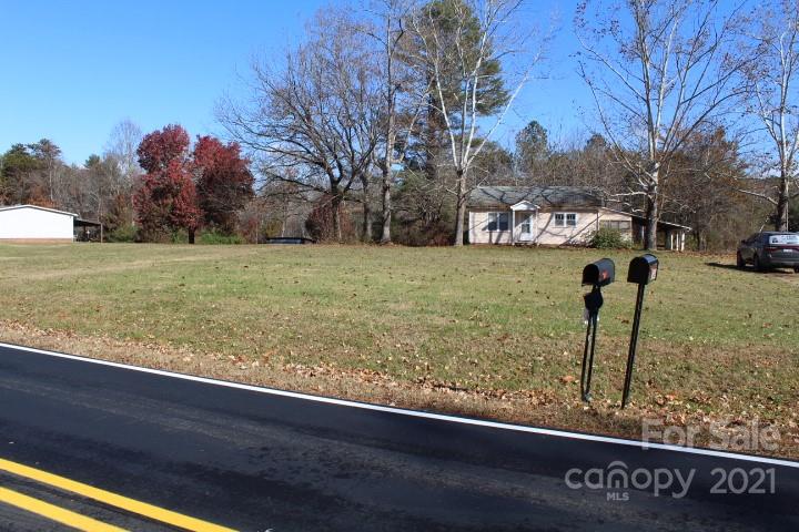 5486 Liberty Road Granite Falls, NC 28630 - Photo 8 of 17 Gallery Image 8