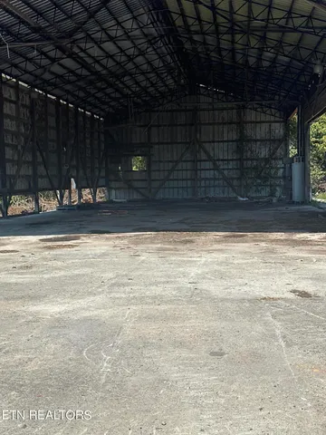 $210,000 | 3650 Back Valley Road, Speedwell, TN 37870