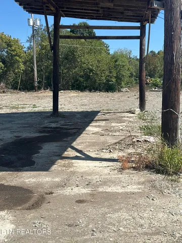 $210,000 | 3650 Back Valley Road, Speedwell, TN 37870