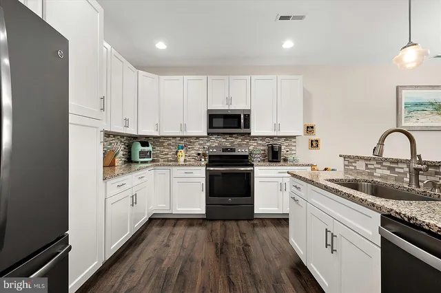 $525,000 | 36308 Charleston Drive, Unit 12, Selbyville, DE 19975