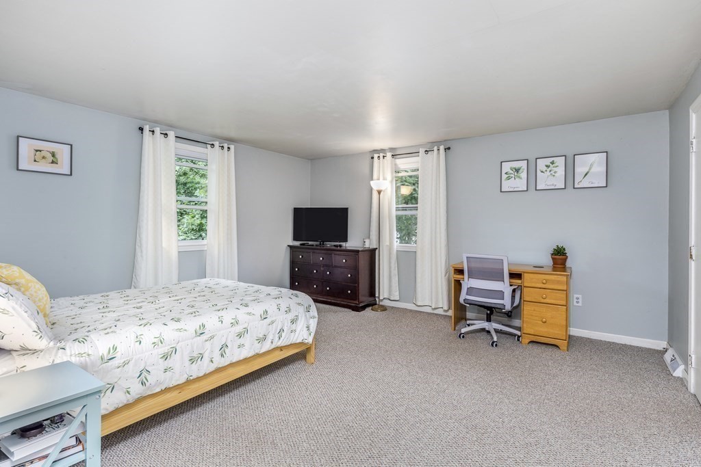 183 Stockbridge Road Scituate, MA 02066 - Photo 16 of 28 Gallery Image 16