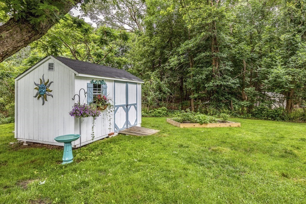 183 Stockbridge Road Scituate, MA 02066 - Photo 25 of 28 Gallery Image 25