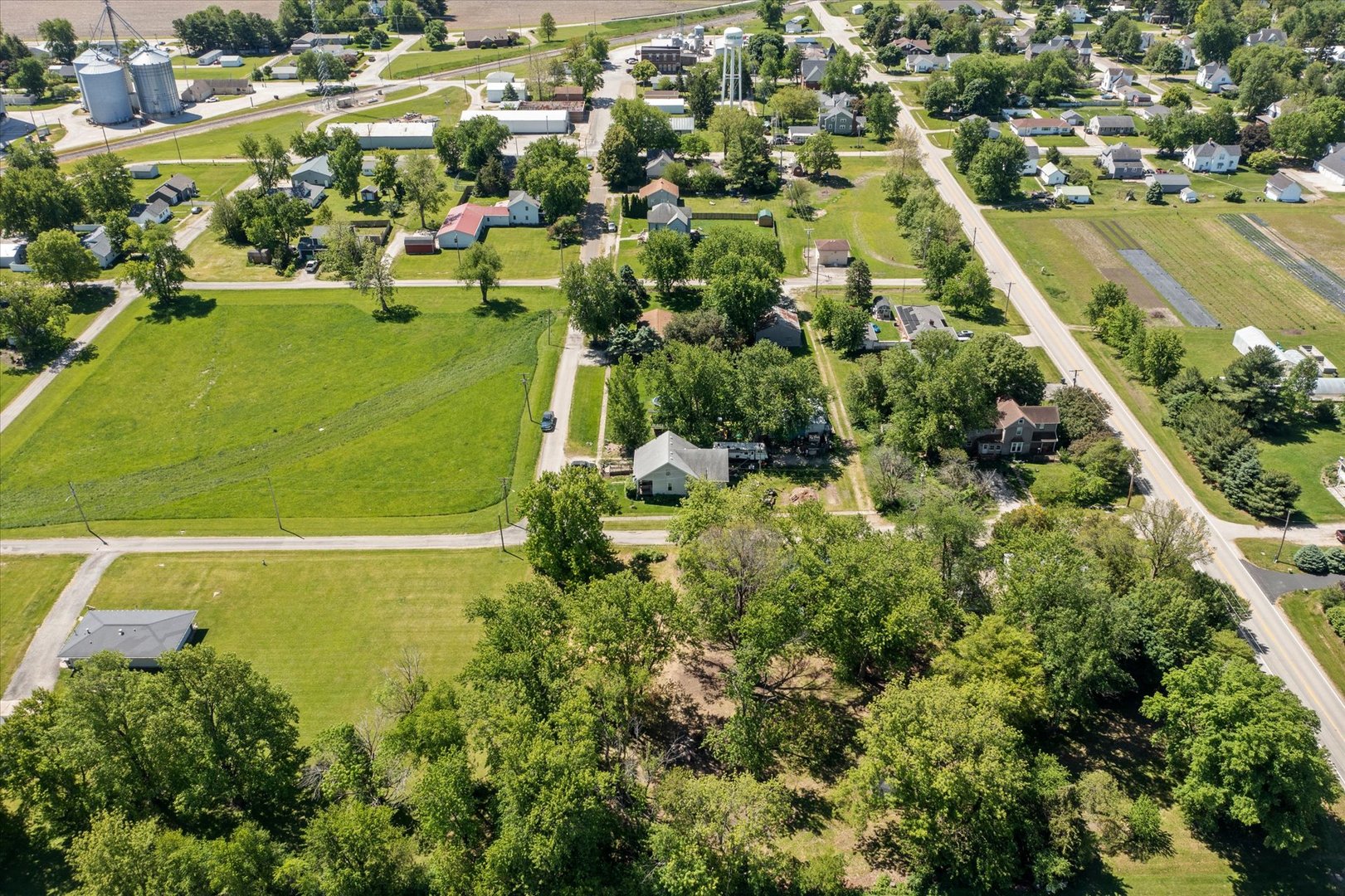501 North State Street Bellflower, IL 61724 - Photo 35 of 43