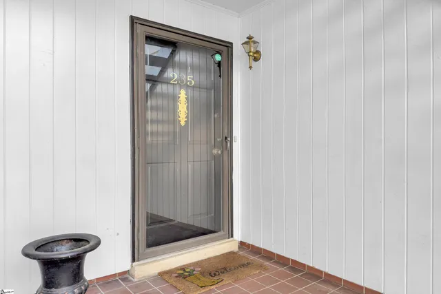 $1,700 | 925 Cleveland Street, Unit 235, Greenville, SC 29601