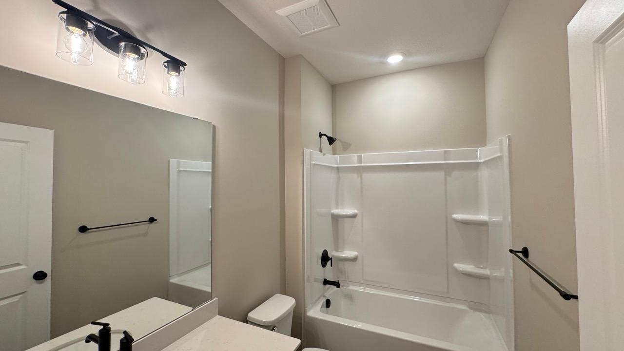 14830 Artaine Trail Rosemount, MN 55068 - Photo 18 of 46