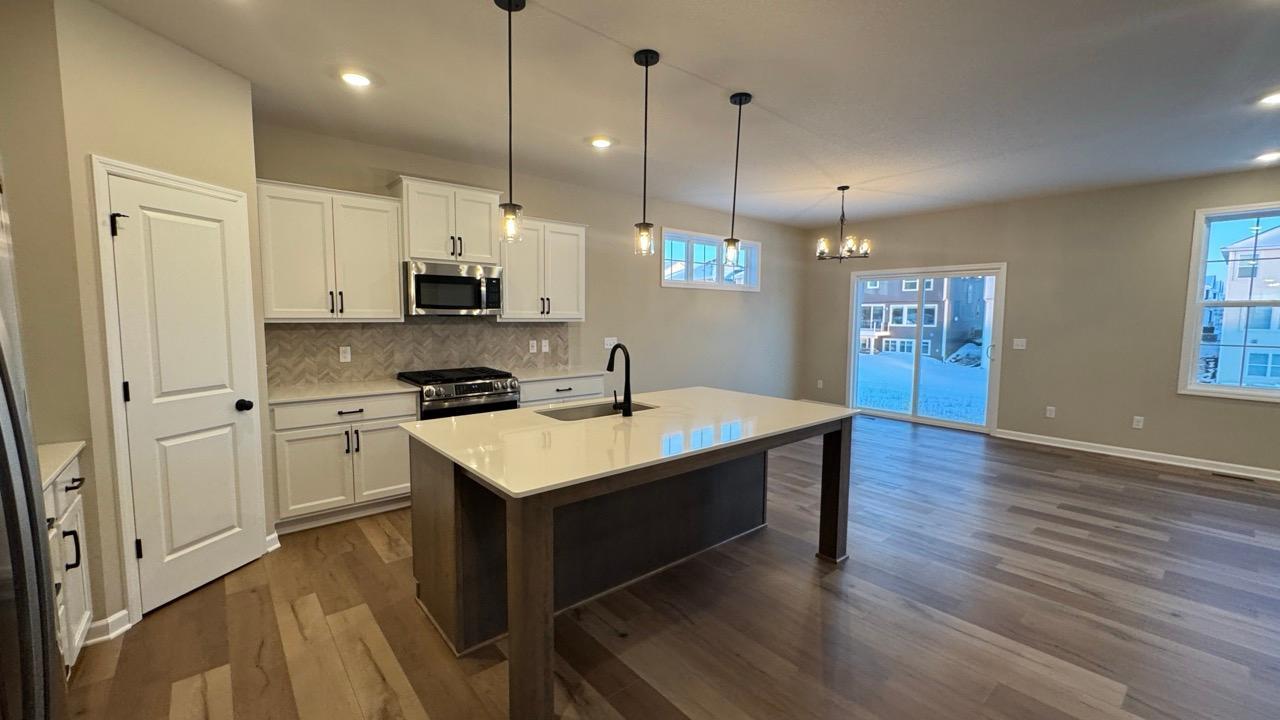 14830 Artaine Trail Rosemount, MN 55068 - Photo 22 of 46