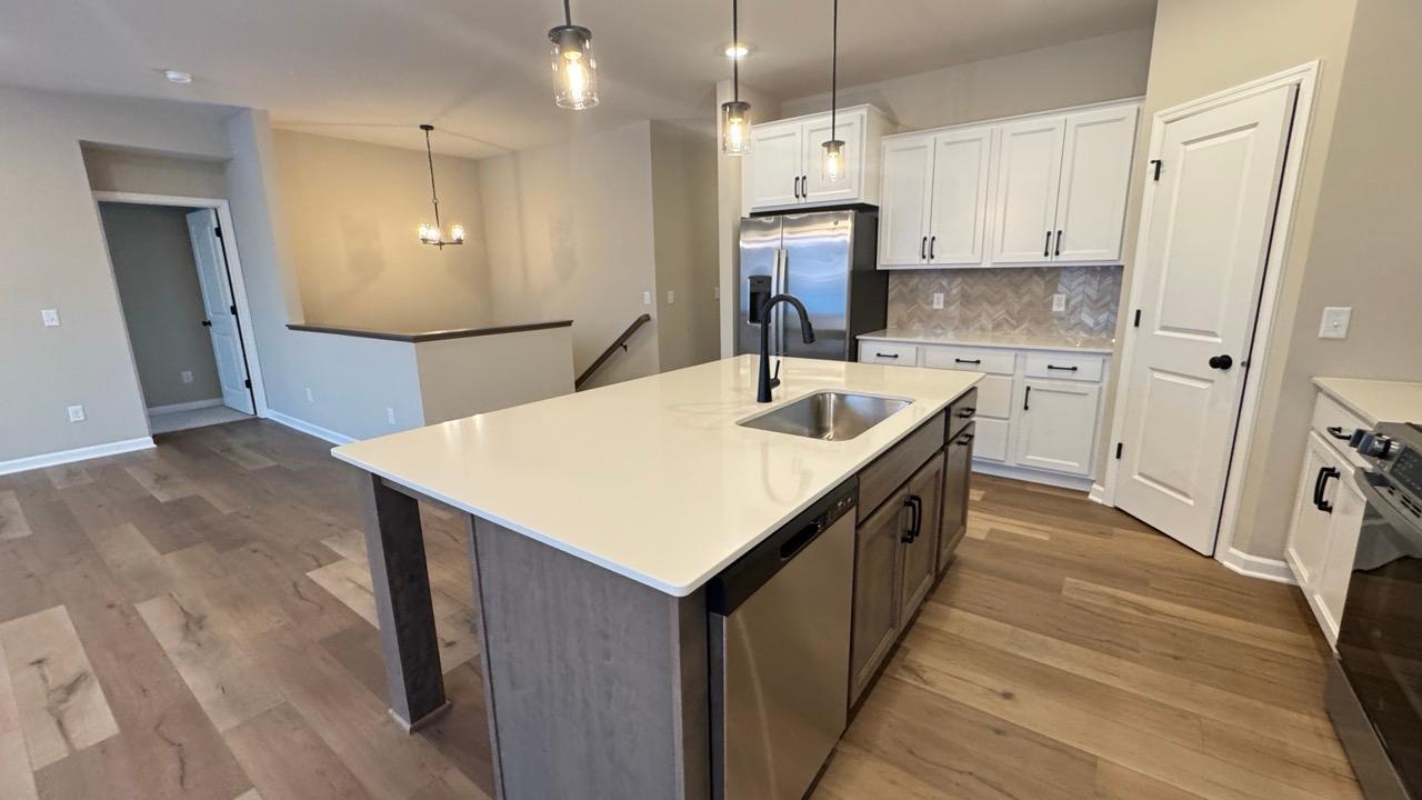 14830 Artaine Trail Rosemount, MN 55068 - Photo 27 of 46