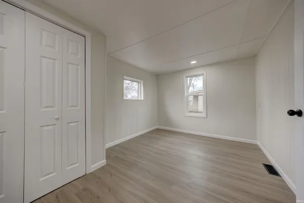 $134,000 | 718 Illinois Street, Bicknell, IN 47512