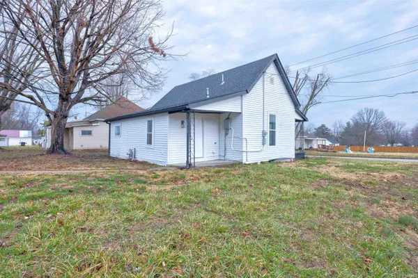 $134,000 | 718 Illinois Street, Bicknell, IN 47512