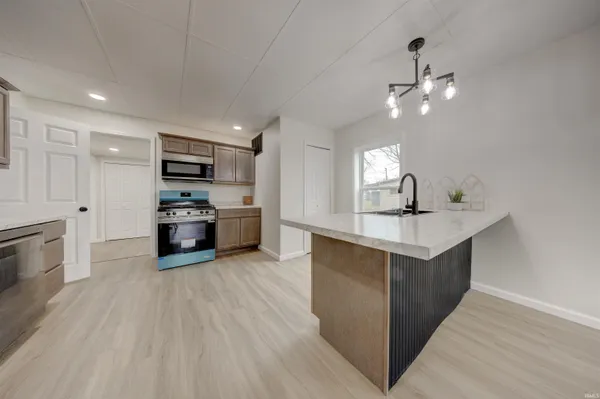 $134,000 | 718 Illinois Street, Bicknell, IN 47512