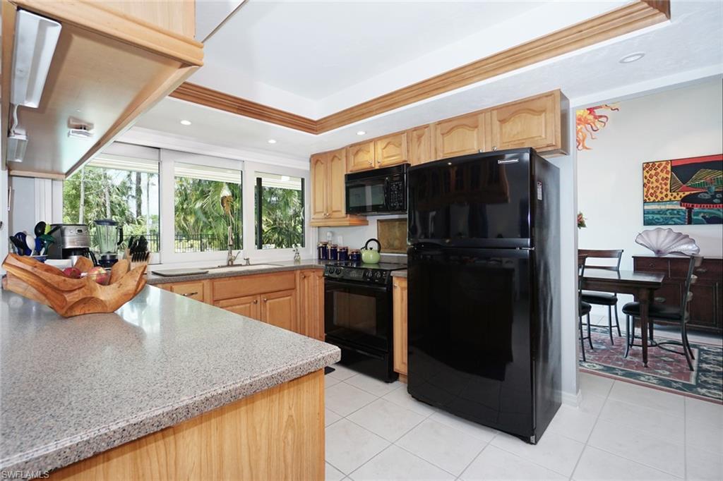 2384 Kings Lake Boulevard Naples, FL 34112 - Photo 8 of 18 Gallery Image 8