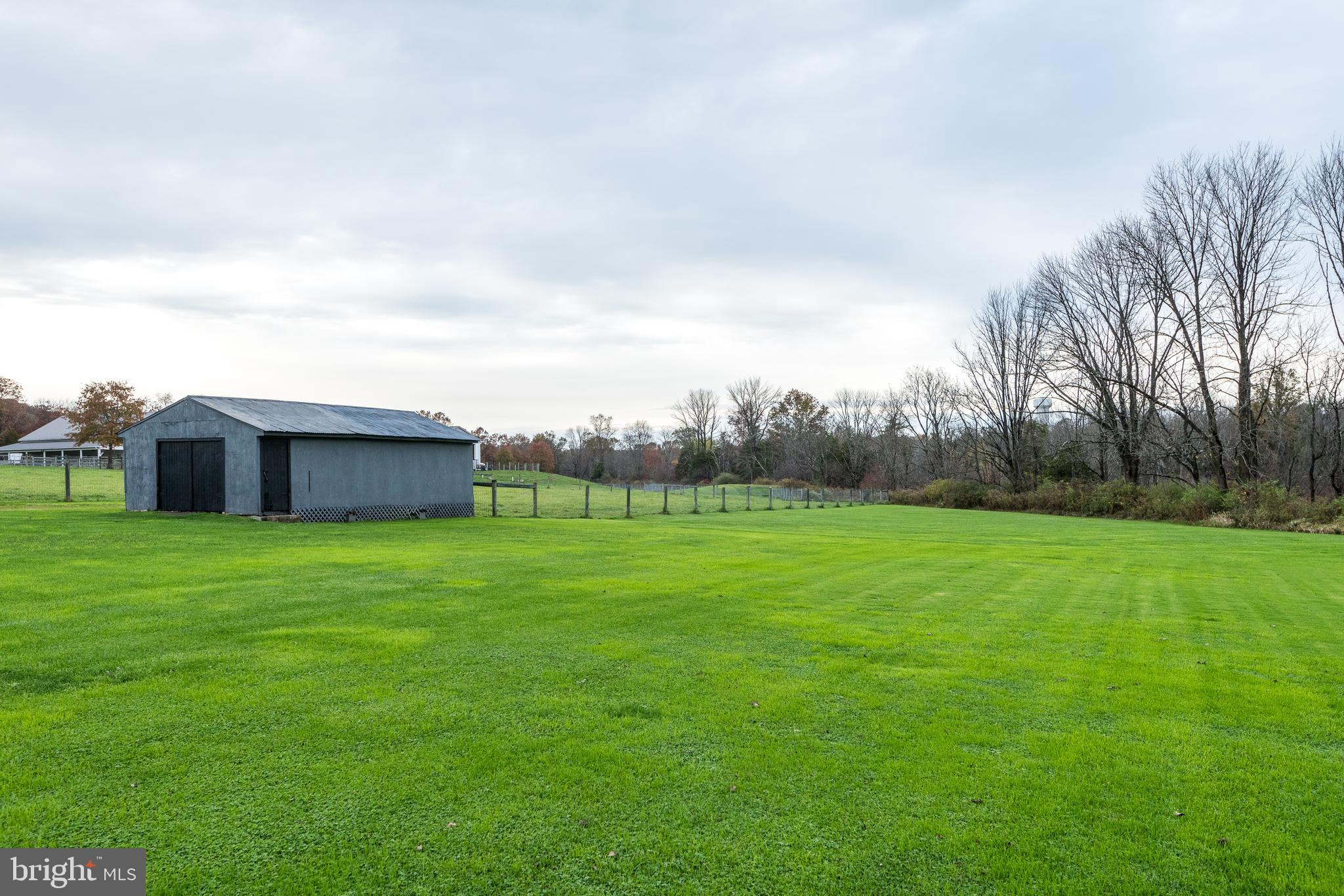 1750 Kumry Road Quakertown, PA 18951 - Photo 24 of 24 Large Shed
