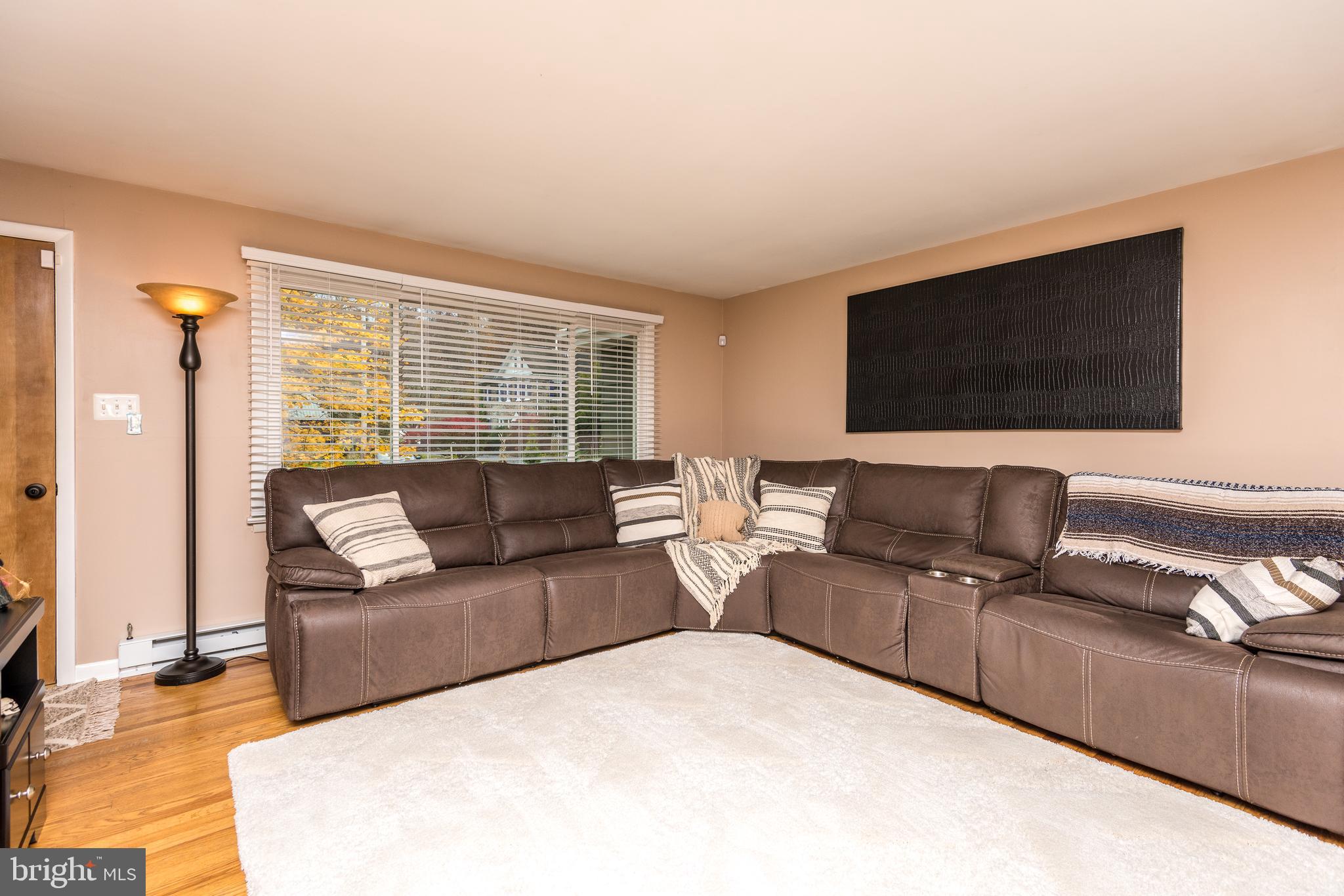 1750 Kumry Road Quakertown, PA 18951 - Photo 6 of 24 Living Room