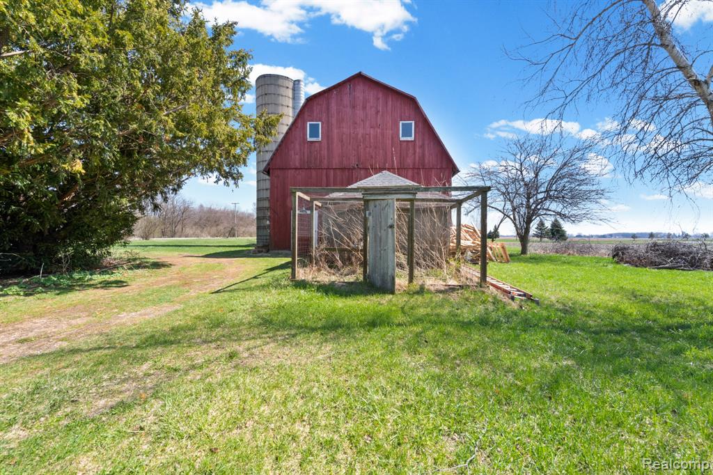9269 Dixon Road Monroe, MI 48161 - Photo 47 of 57