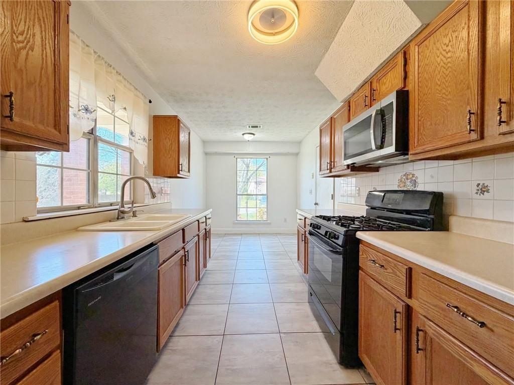 2901 Inverloch Circle Duluth, GA 30096 - Photo 17 of 35