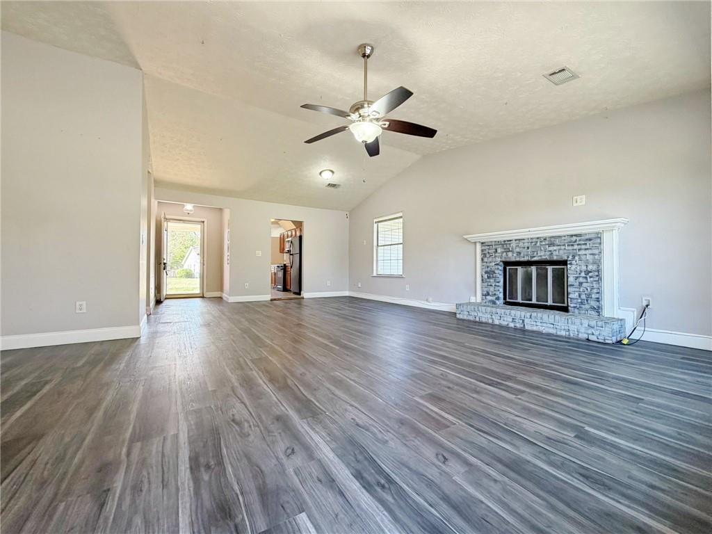 2901 Inverloch Circle Duluth, GA 30096 - Photo 7 of 35