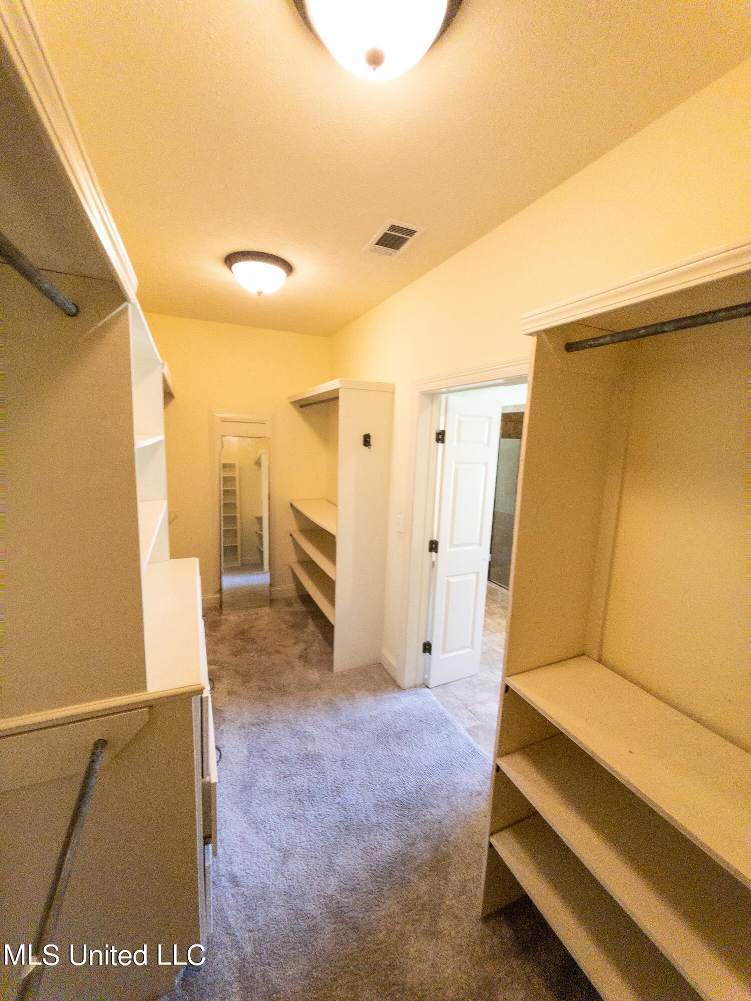 115 Hallmark Place Madison, MS 39110 - Photo 24 of 41 71D1BD33-480E-45E7-9F53-DBB4D3061930