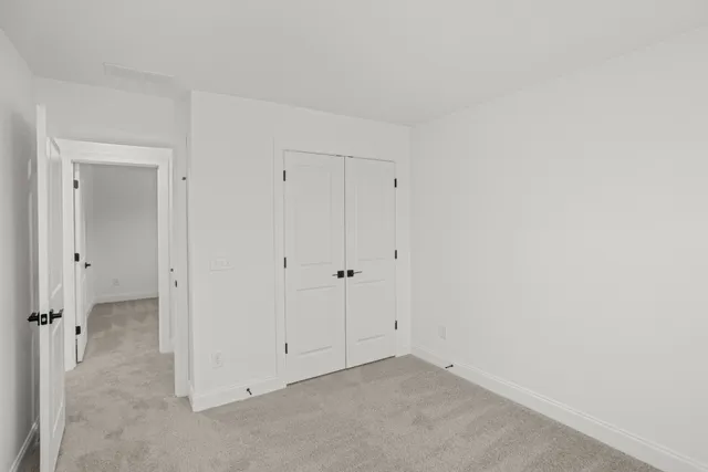 $474,990 | 1557 Oak Springs Drive, Columbia, TN 38401