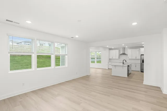 $474,990 | 1557 Oak Springs Drive, Columbia, TN 38401