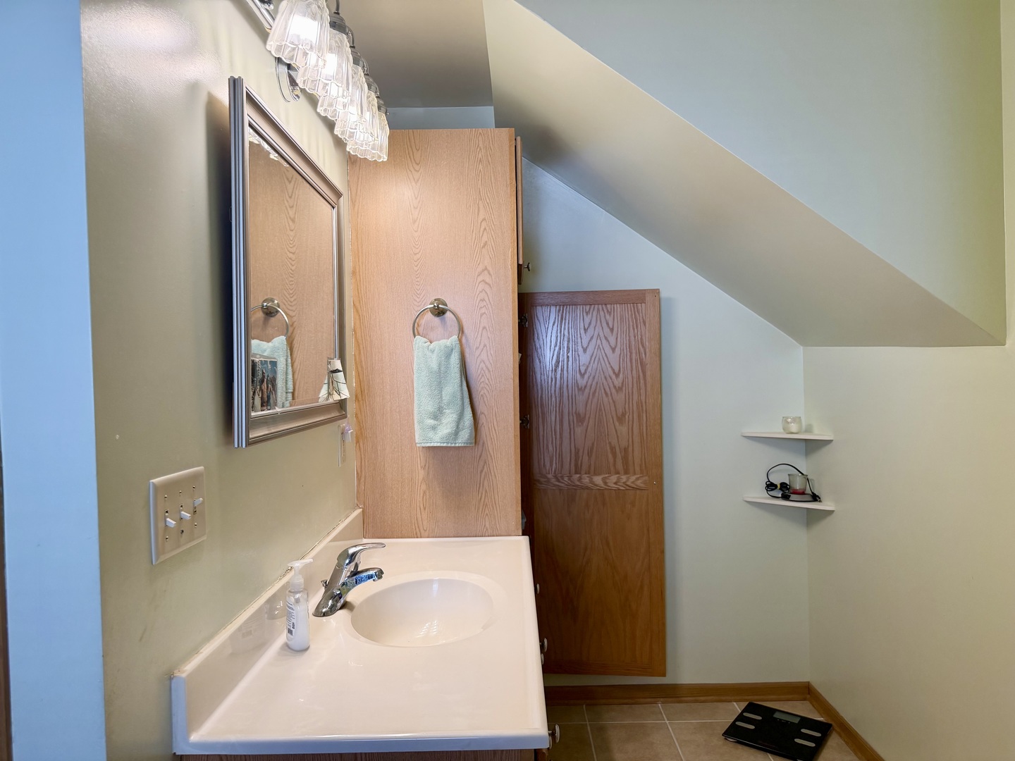 420 Adams Street Ottawa, IL 61350 - Photo 13 of 24