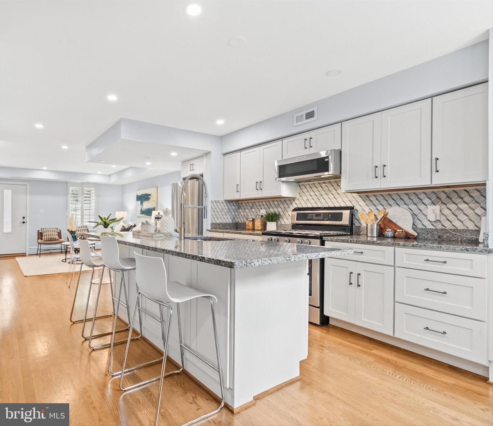 124 O Street Southwest Washington, DC 20024 - Photo 8 of 29 Gallery Image 8