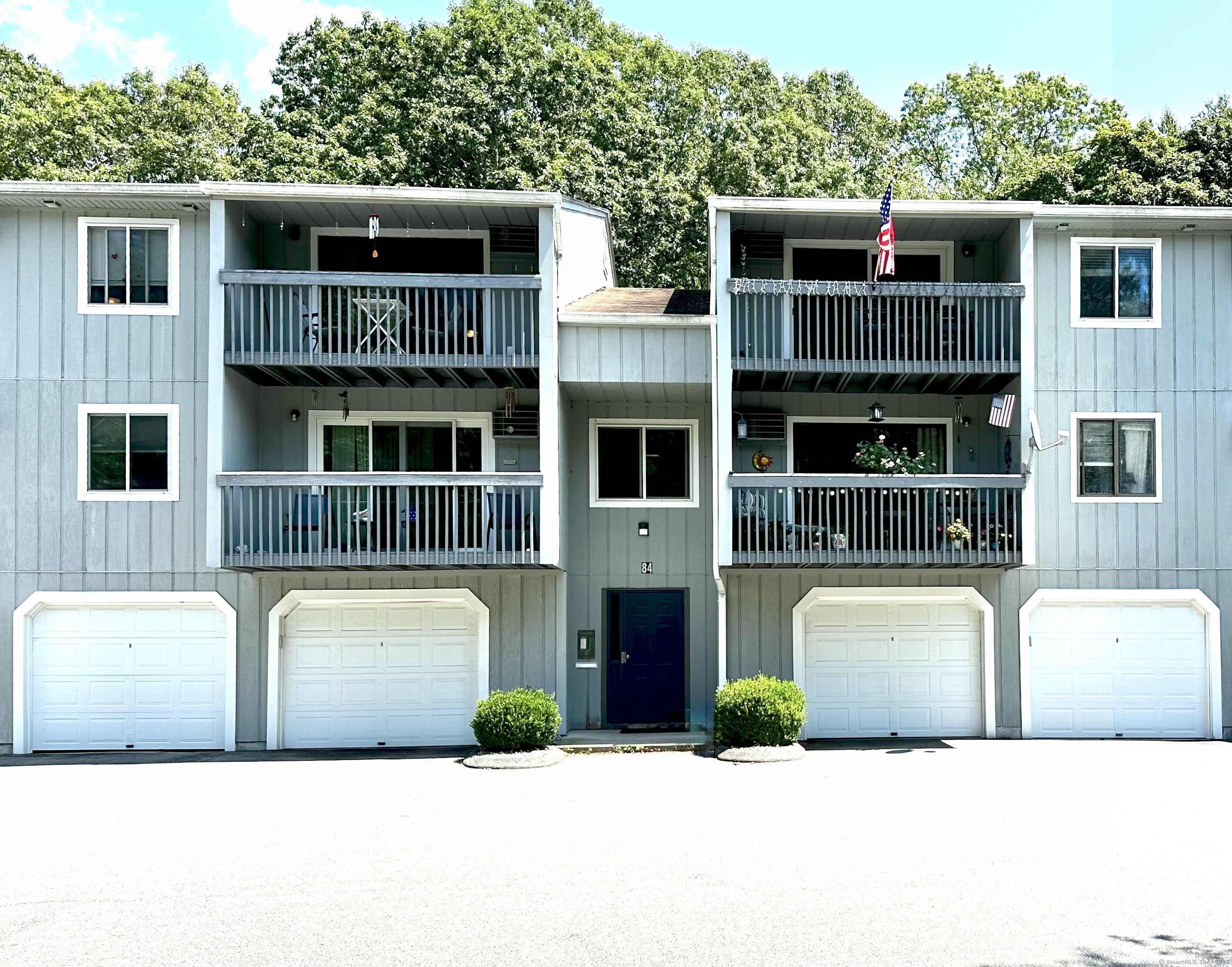 84 Buddington Road, Unit 3 Groton, CT 06340 - Photo 1 of 1