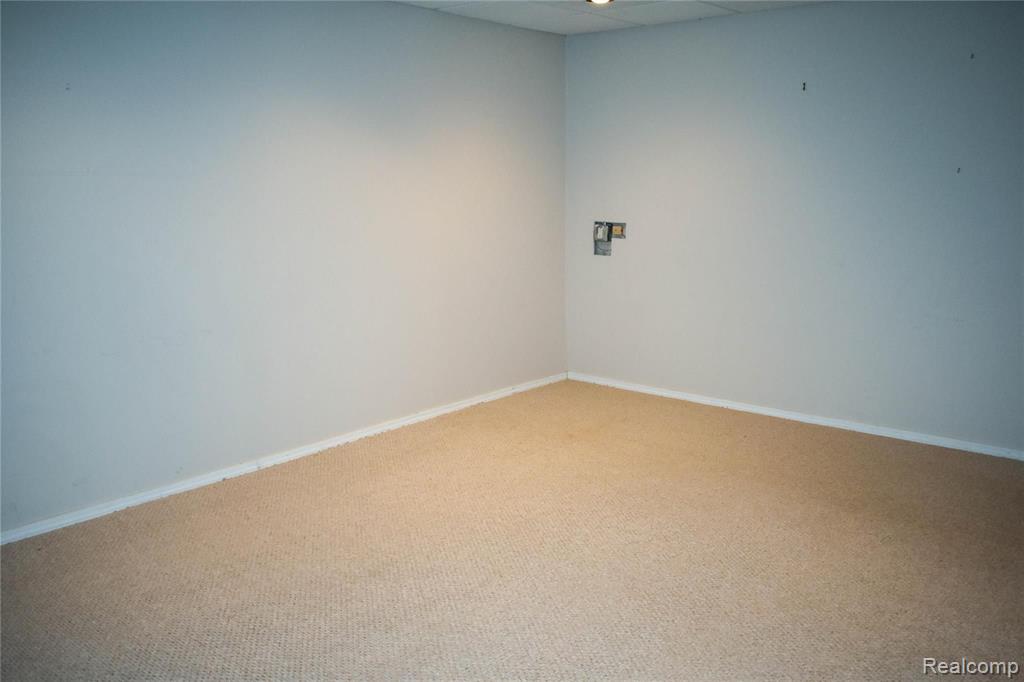 161 Coolidge Road Birmingham, MI 48009 - Photo 19 of 24