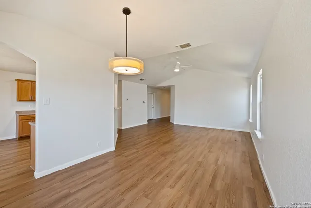 $215,000 | 8531 Dusty Ridge, Converse, TX 78109