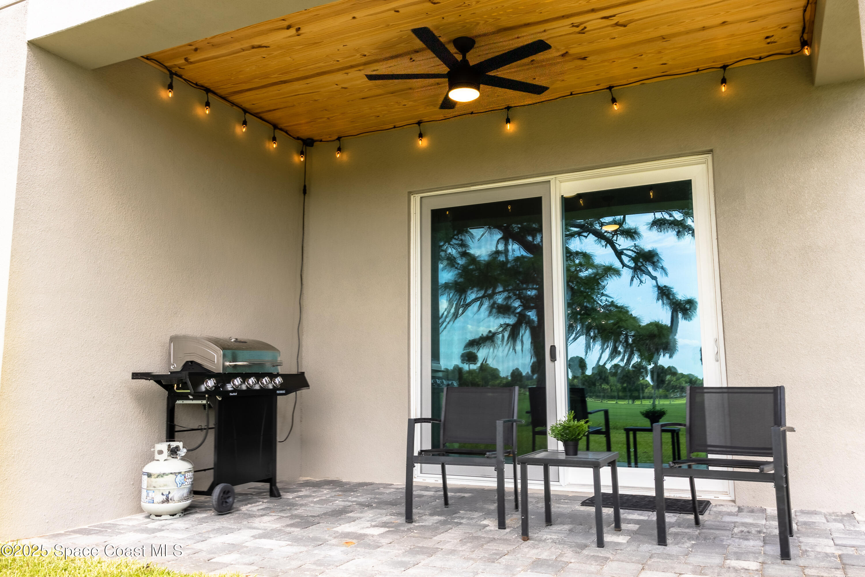 2148 Country Club Road Melbourne, FL 32901 - Photo 29 of 30 a view of a porch with seating space