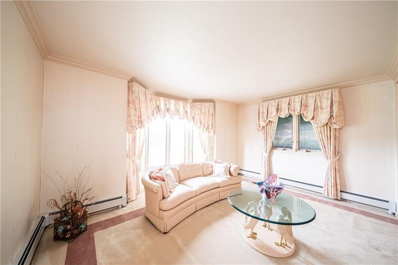 4601 Gardenville Road Pittsburgh, PA 15236 - Photo 12 of 25 Gallery Image 12