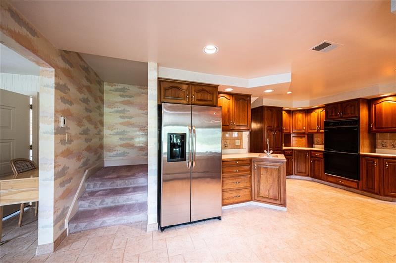 4601 Gardenville Road Pittsburgh, PA 15236 - Photo 8 of 25 Gallery Image 8