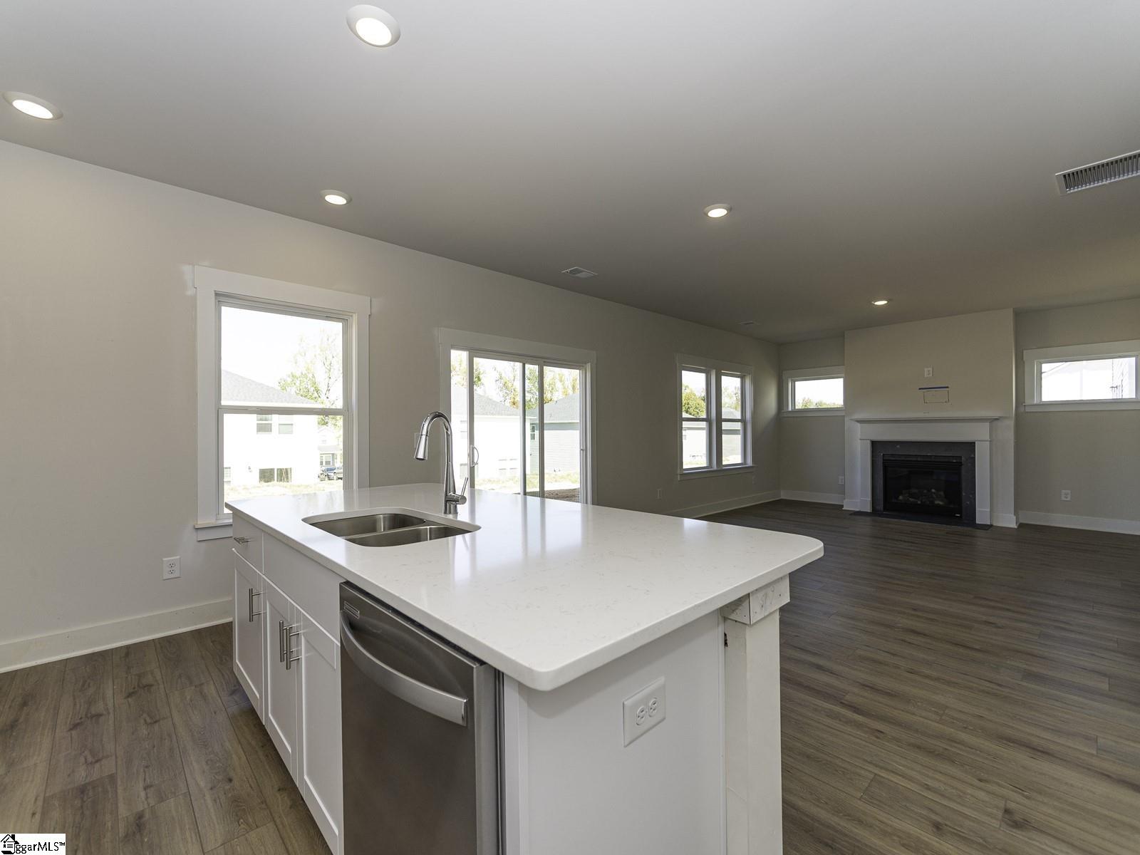 3 Shorncliffe Road Simpsonville, SC 29680 - Photo 15 of 35 Gallery Image 15