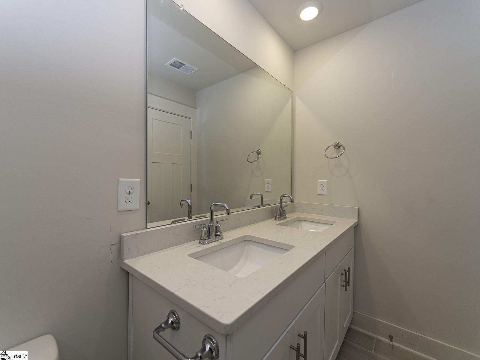3 Shorncliffe Road Simpsonville, SC 29680 - Photo 29 of 35 Gallery Image 29