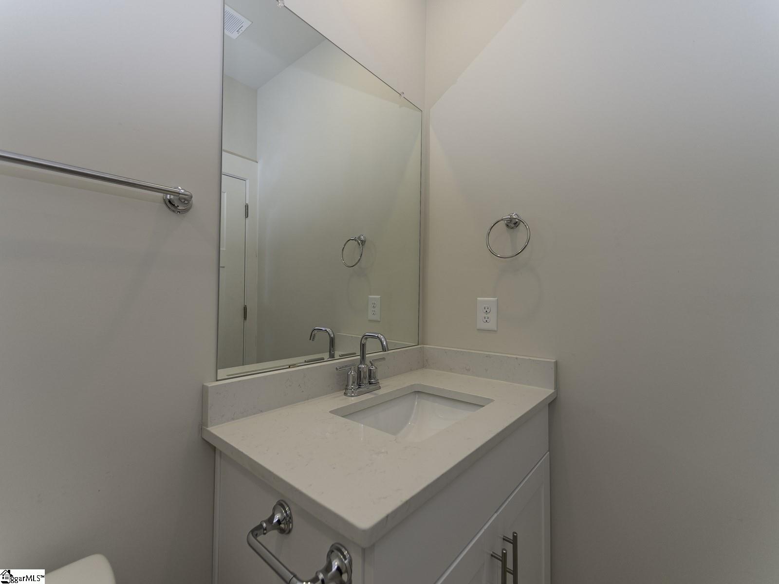 3 Shorncliffe Road Simpsonville, SC 29680 - Photo 8 of 35 Gallery Image 8