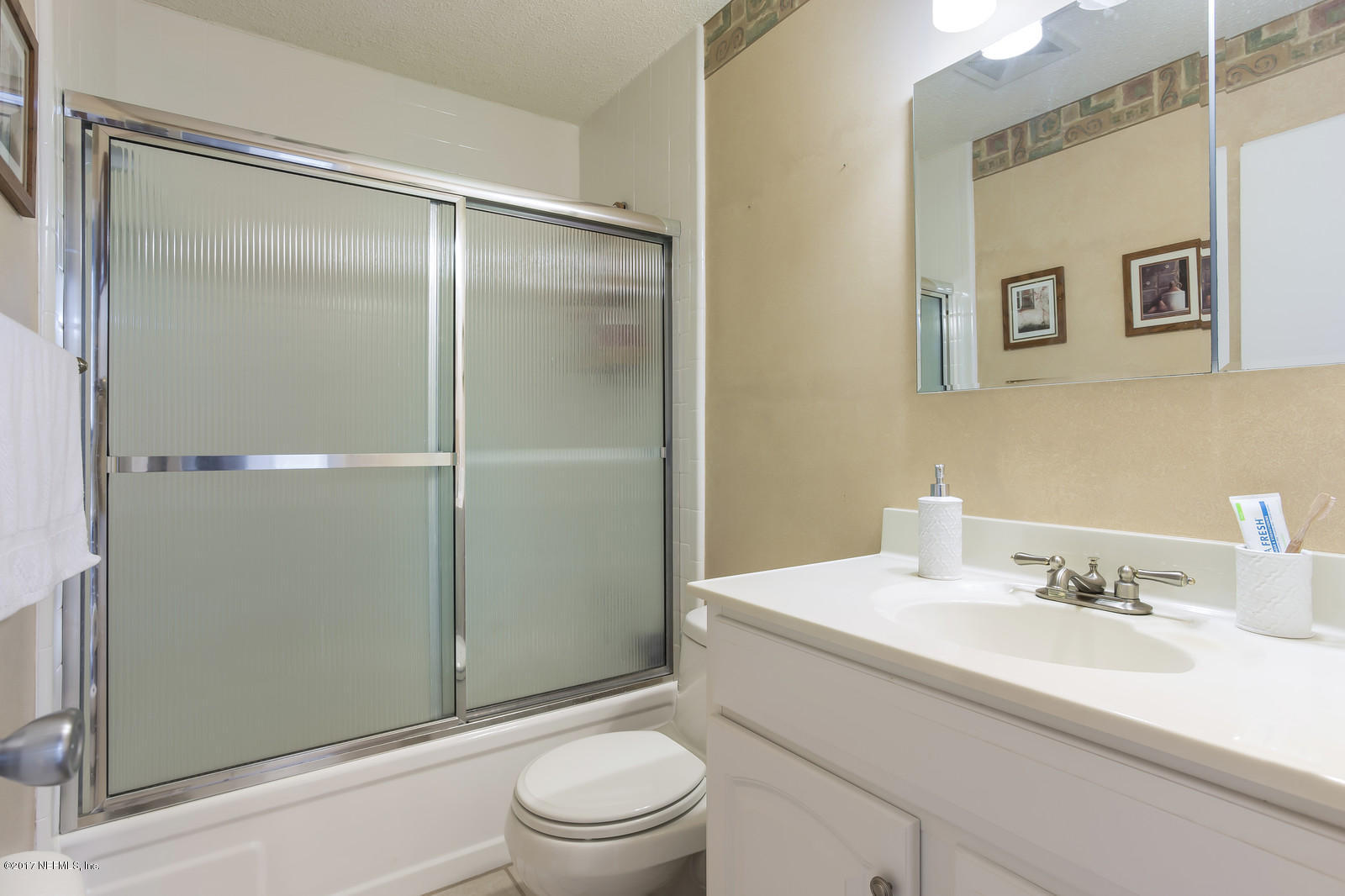4525 Fulton Road Jacksonville, FL 32225 - Photo 7 of 21 Sparkling Clean!