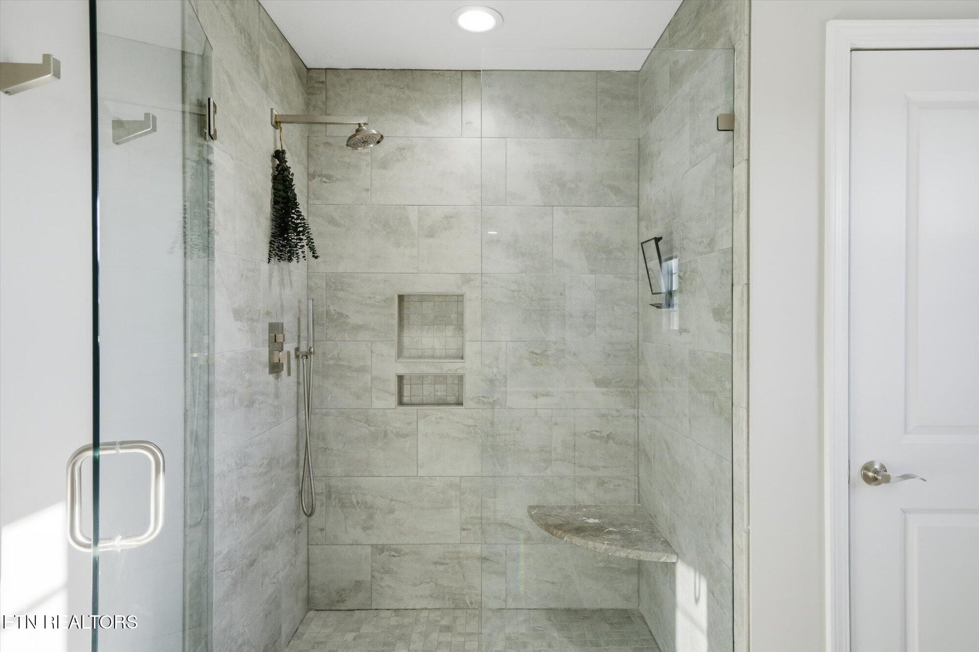 116 Deerberry Lane Oak Ridge, TN 37830 - Photo 14 of 26 Gallery Image 14