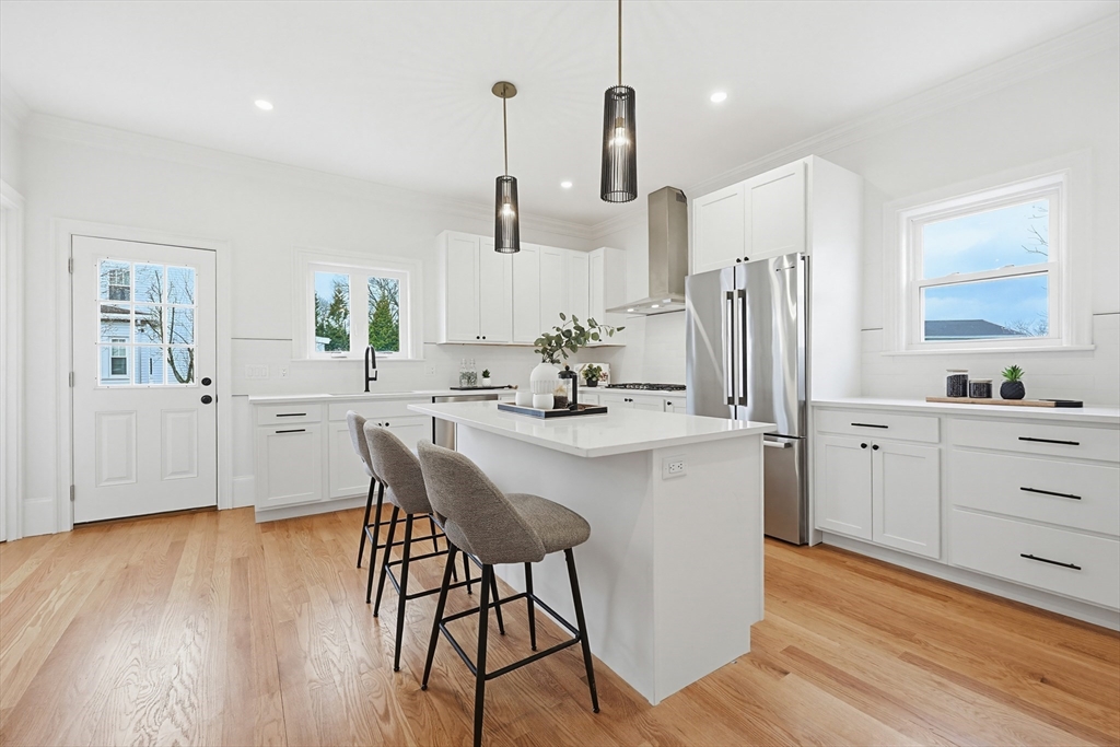 179 Main Street, Unit 1 Medford, MA 02155 - Photo 10 of 41