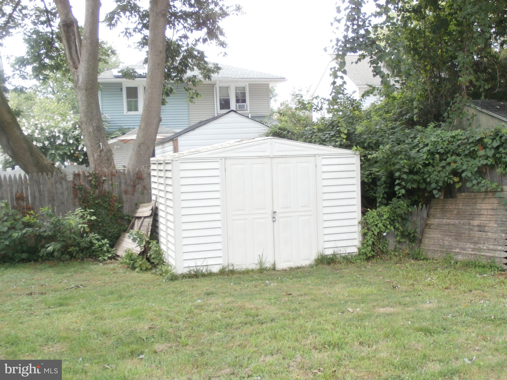 202 East Roland Road Brookhaven, PA 19015 - Photo 9 of 33 Shed
